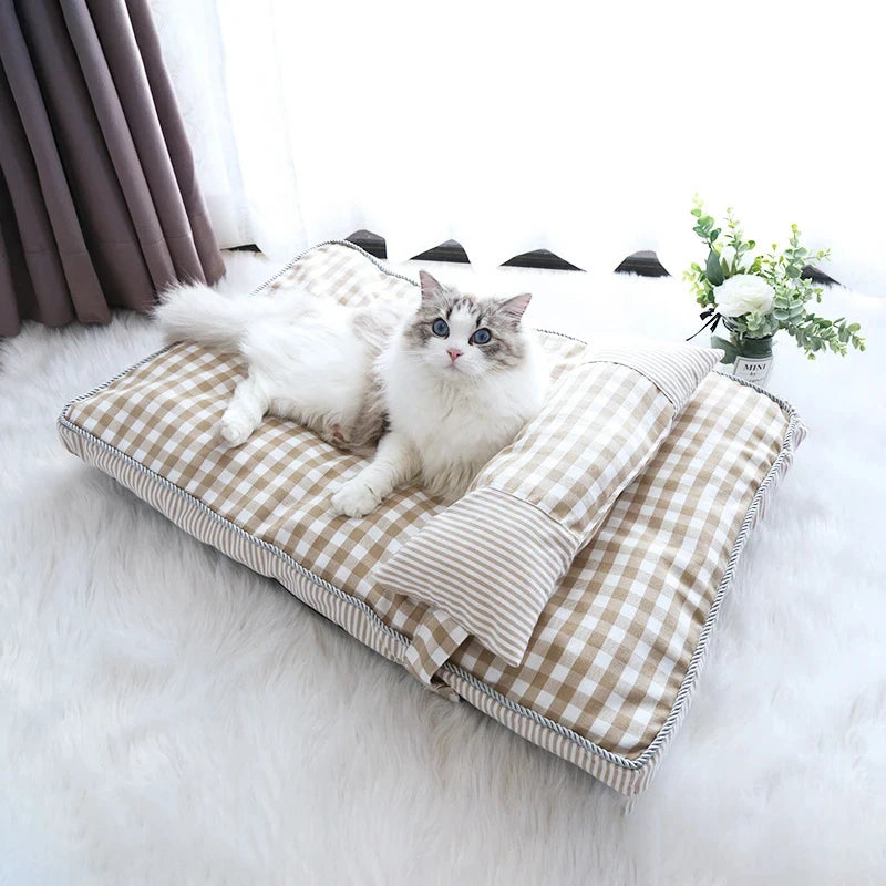 Soft Lounger Pet Bed